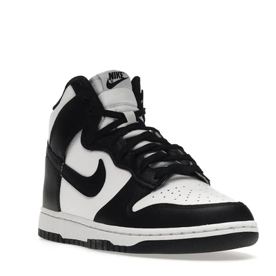 Nike	Dunk High 'Panda'