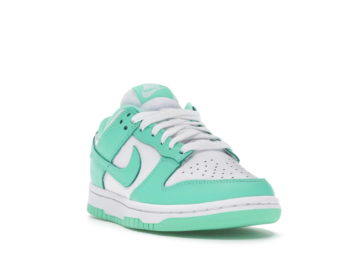 Nike	Dunk Low 'Green Glow'