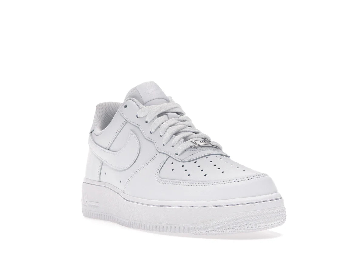 Nike Air Force 1 Low 07 'Triple White'