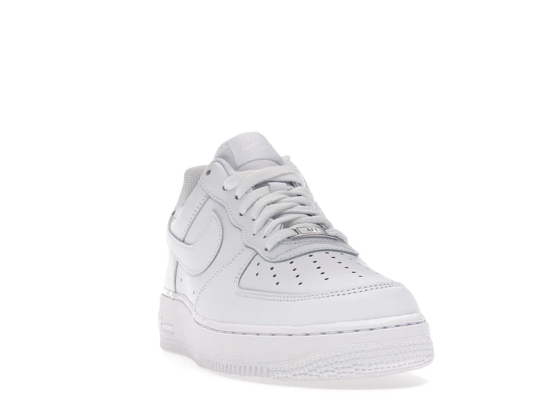 Nike Air Force 1 Low 07 'Triple White'