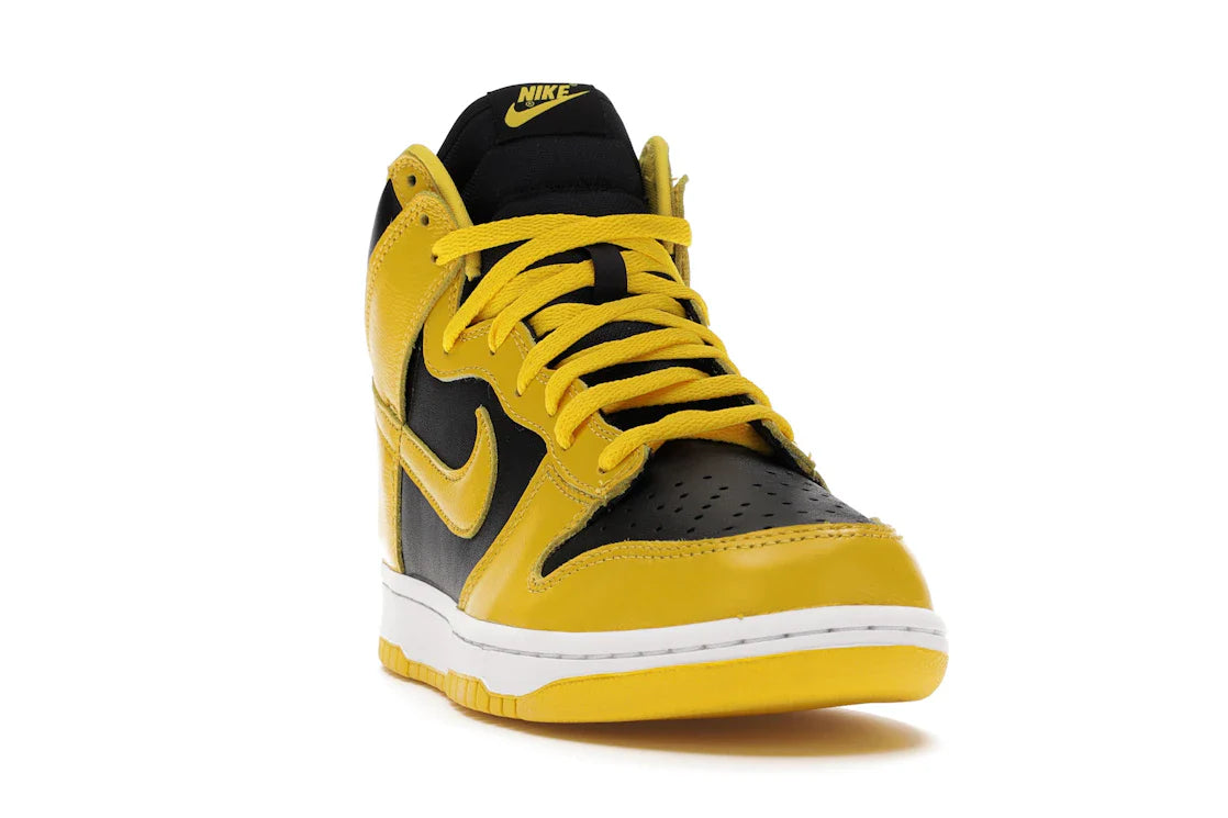 Nike	Dunk High 'Iowa/Varsity Maize'