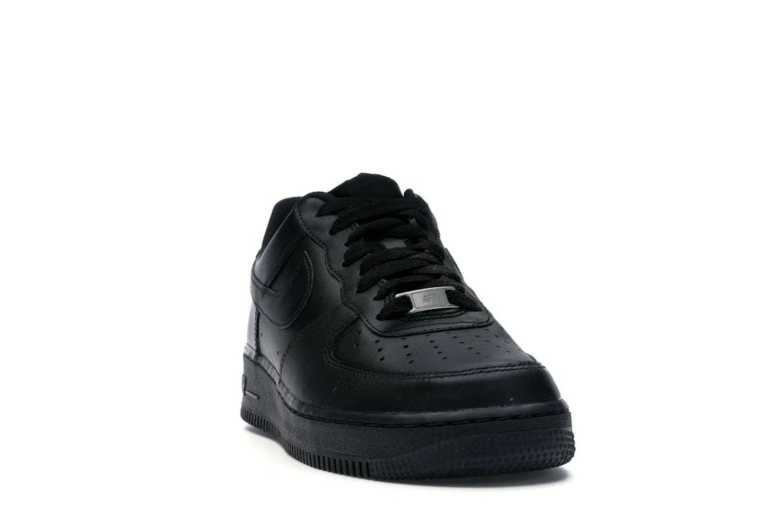 Nike Air Force 1 Low 07 'Triple Black'