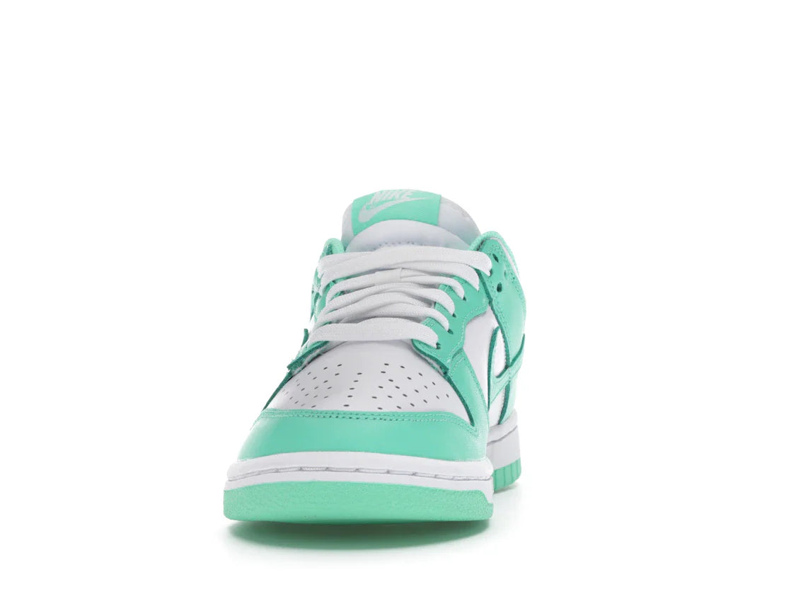 Nike	Dunk Low 'Green Glow'