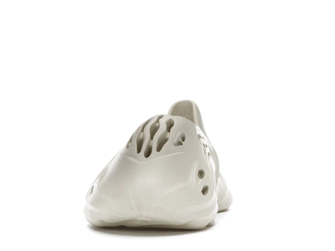 Adidas Foam RNNR 'Sand'