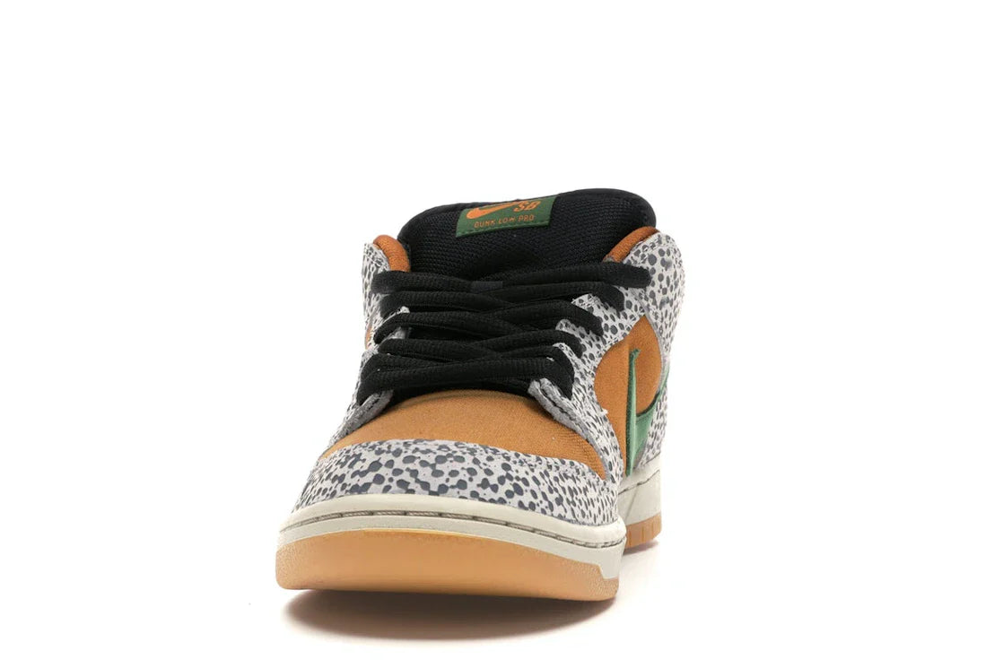 Nike	SB Dunk Low 'Safari'
