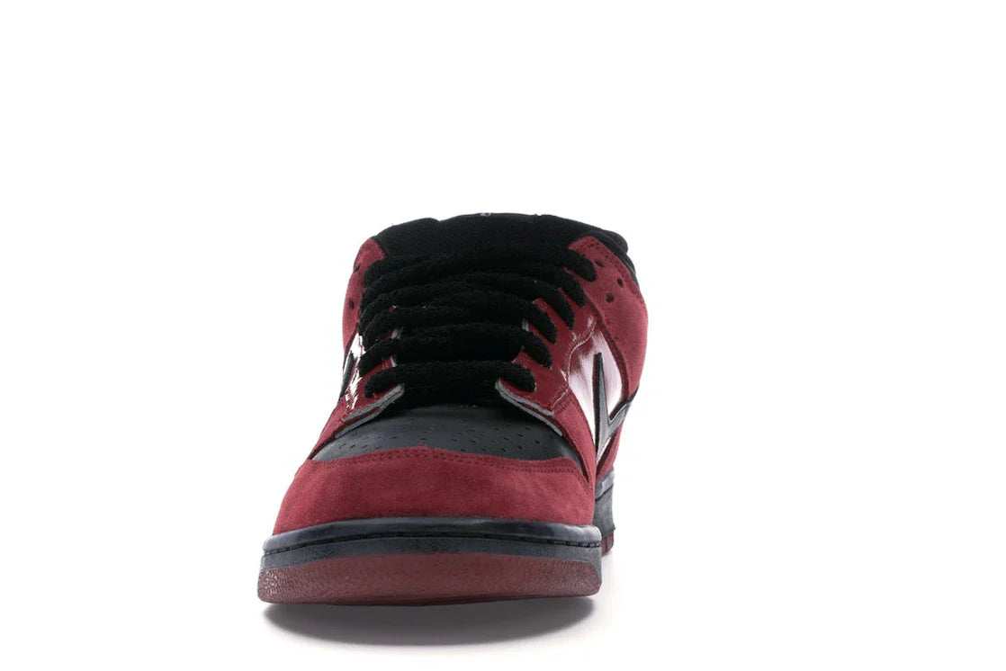 Nike	SB Dunk Low 'Milli Vanilli'