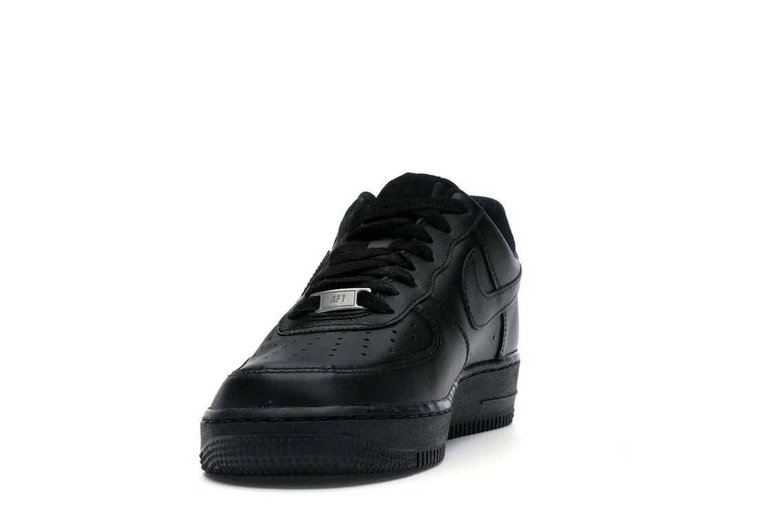 Nike Air Force 1 Low 07 'Triple Black'