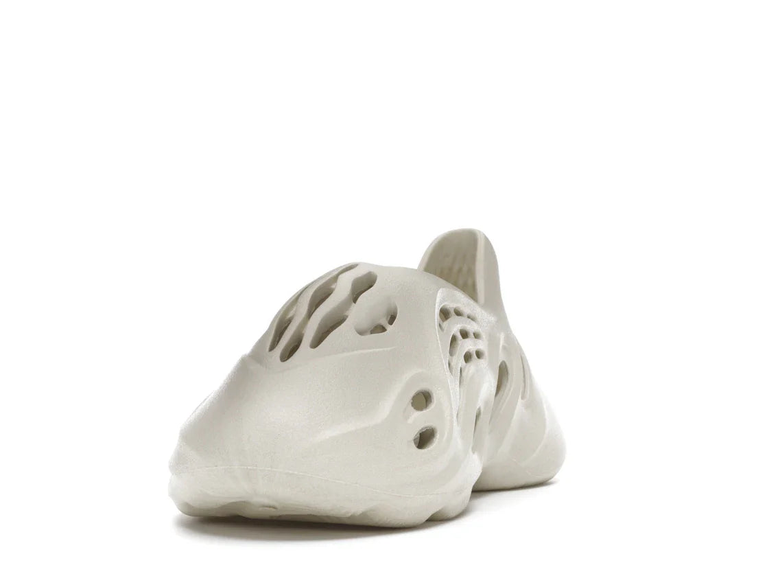 Adidas Foam RNNR 'Sand'