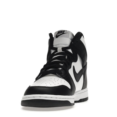Nike	Dunk High 'Panda'