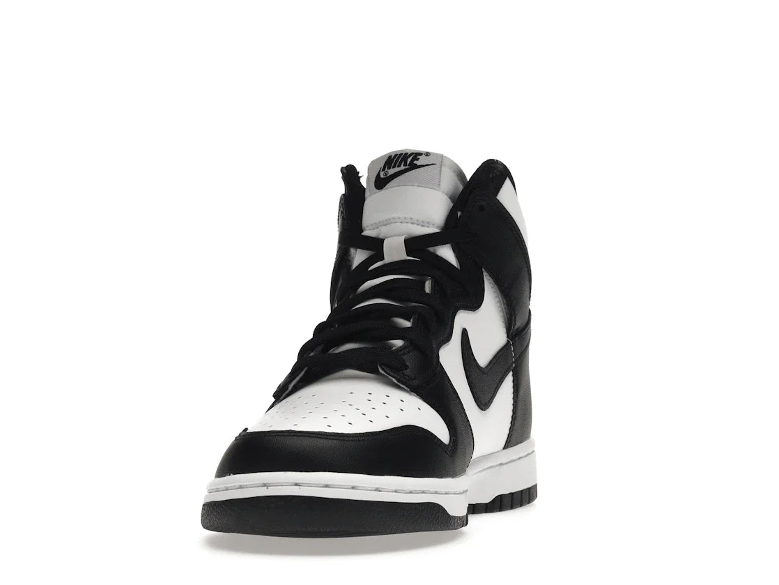 Nike	Dunk High 'Panda'