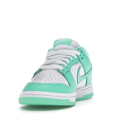 Nike	Dunk Low 'Green Glow'