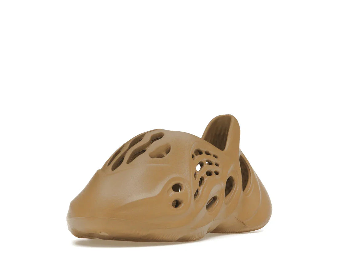 Adidas Foam RNNR 'Clay Taupe'