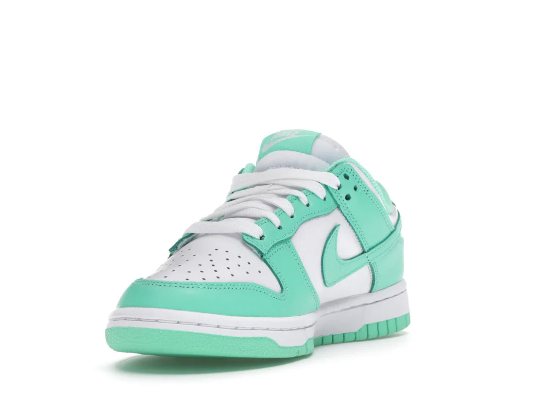 Nike	Dunk Low 'Green Glow'