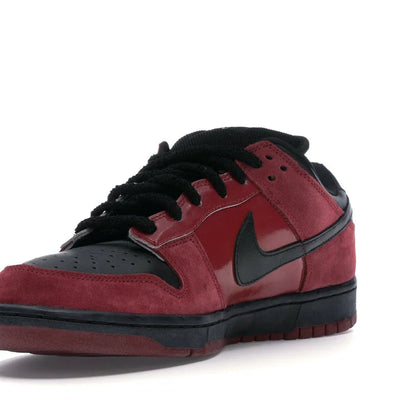Nike	SB Dunk Low 'Milli Vanilli'