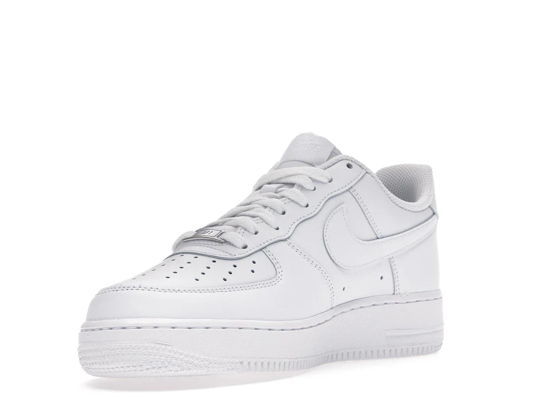 Nike Air Force 1 Low 07 'Triple White'