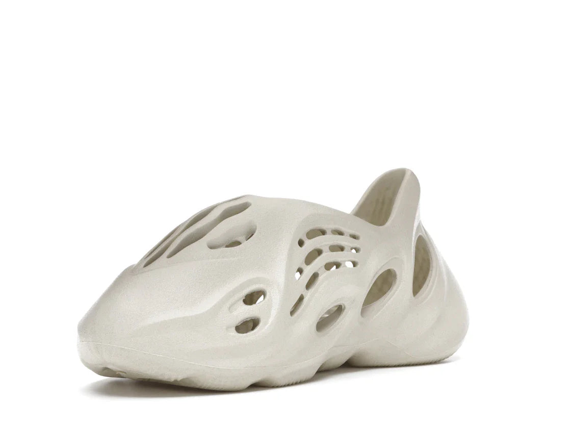 Adidas Foam RNNR 'Sand'