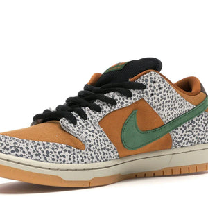 Nike	SB Dunk Low 'Safari'