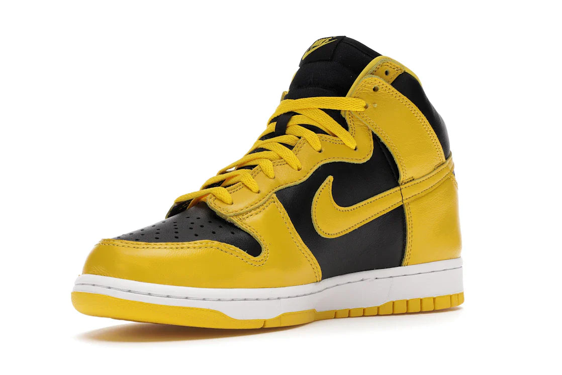 Nike	Dunk High 'Iowa/Varsity Maize'