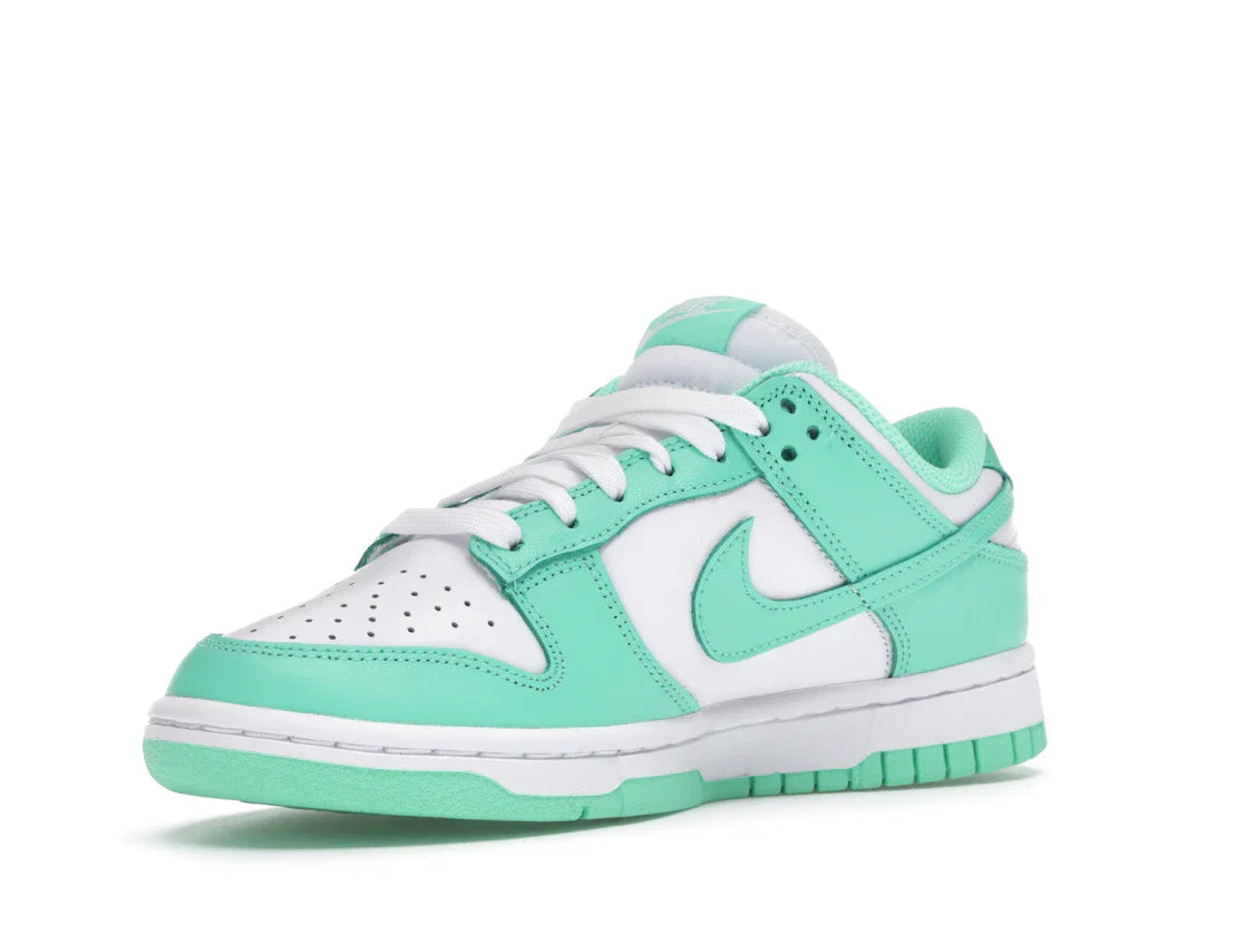 Nike	Dunk Low 'Green Glow'