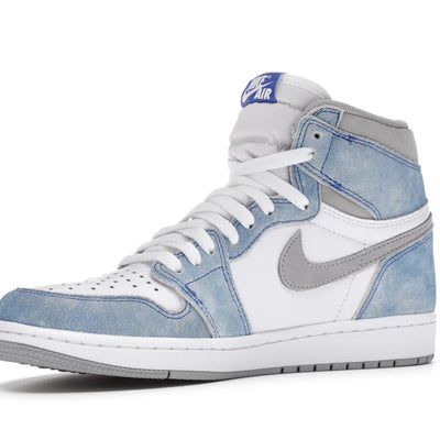 Nike Air Jordan 1 High 'Hyper Royal'