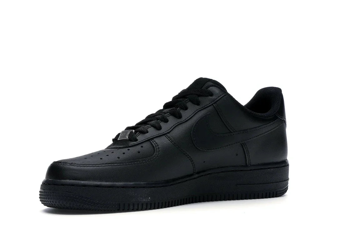Nike Air Force 1 Low 07 'Triple Black'