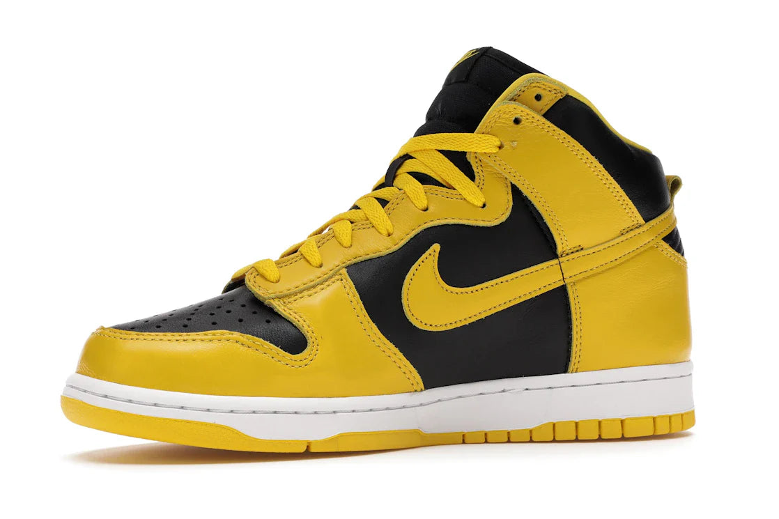 Nike	Dunk High 'Iowa/Varsity Maize'
