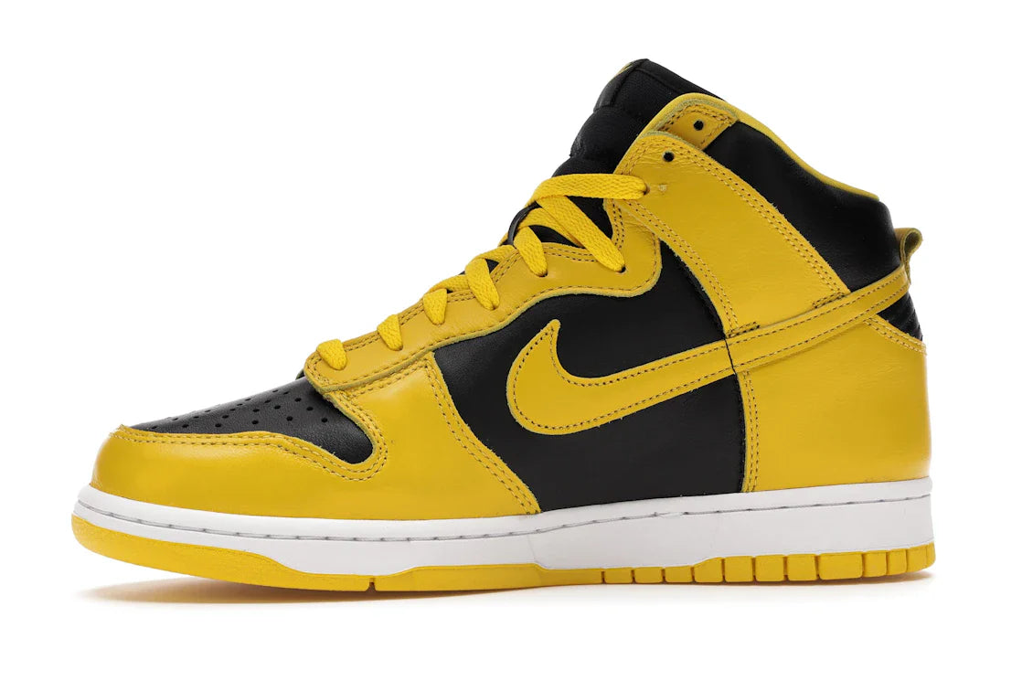 Nike	Dunk High 'Iowa/Varsity Maize'