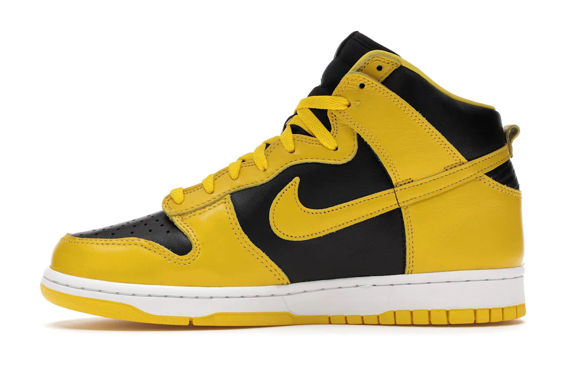 Nike	Dunk High 'Iowa/Varsity Maize'