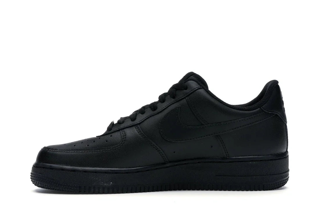 Nike Air Force 1 Low 07 'Triple Black'