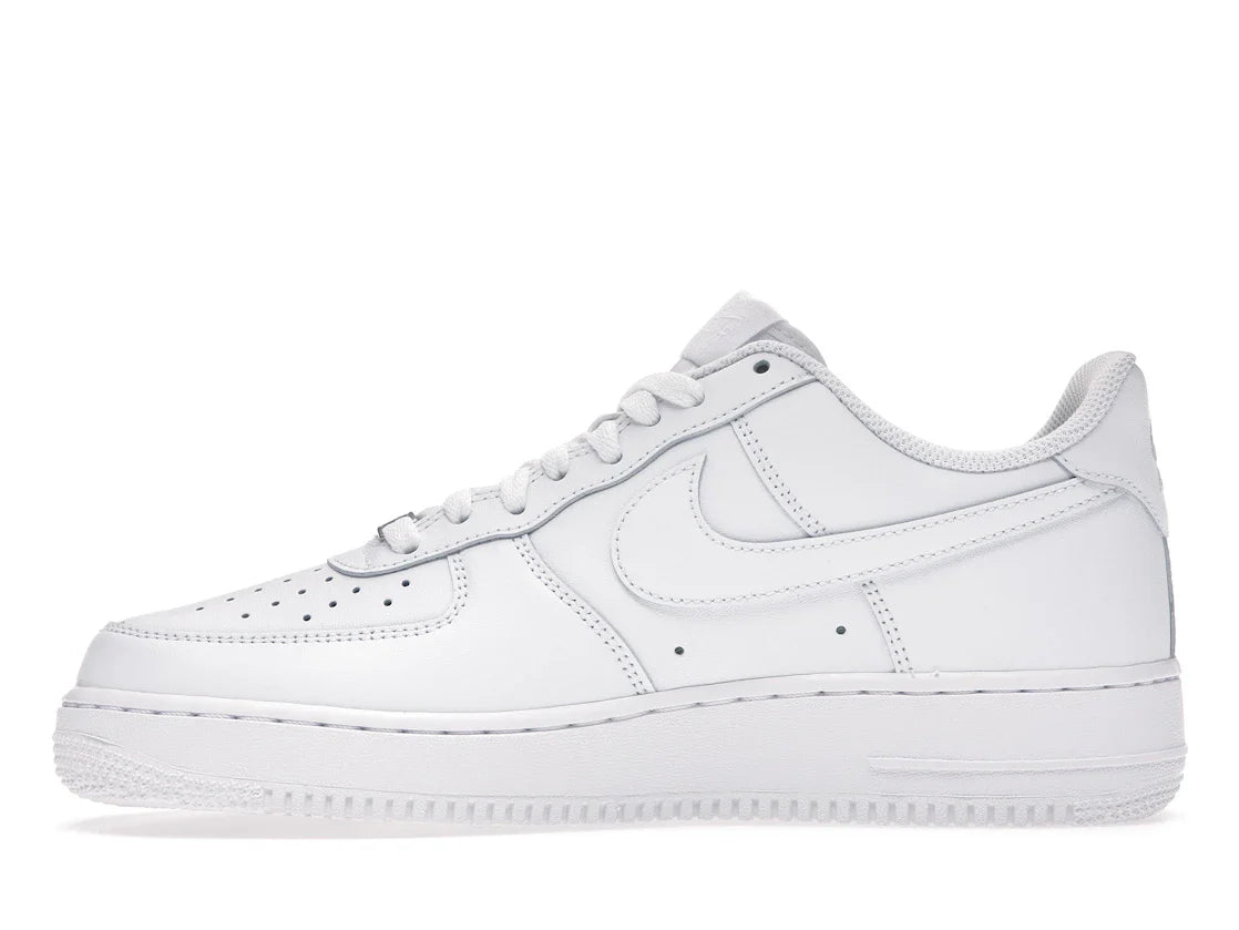 Nike Air Force 1 Low 07 'Triple White'