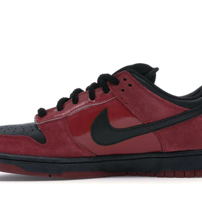 Nike	SB Dunk Low 'Milli Vanilli'