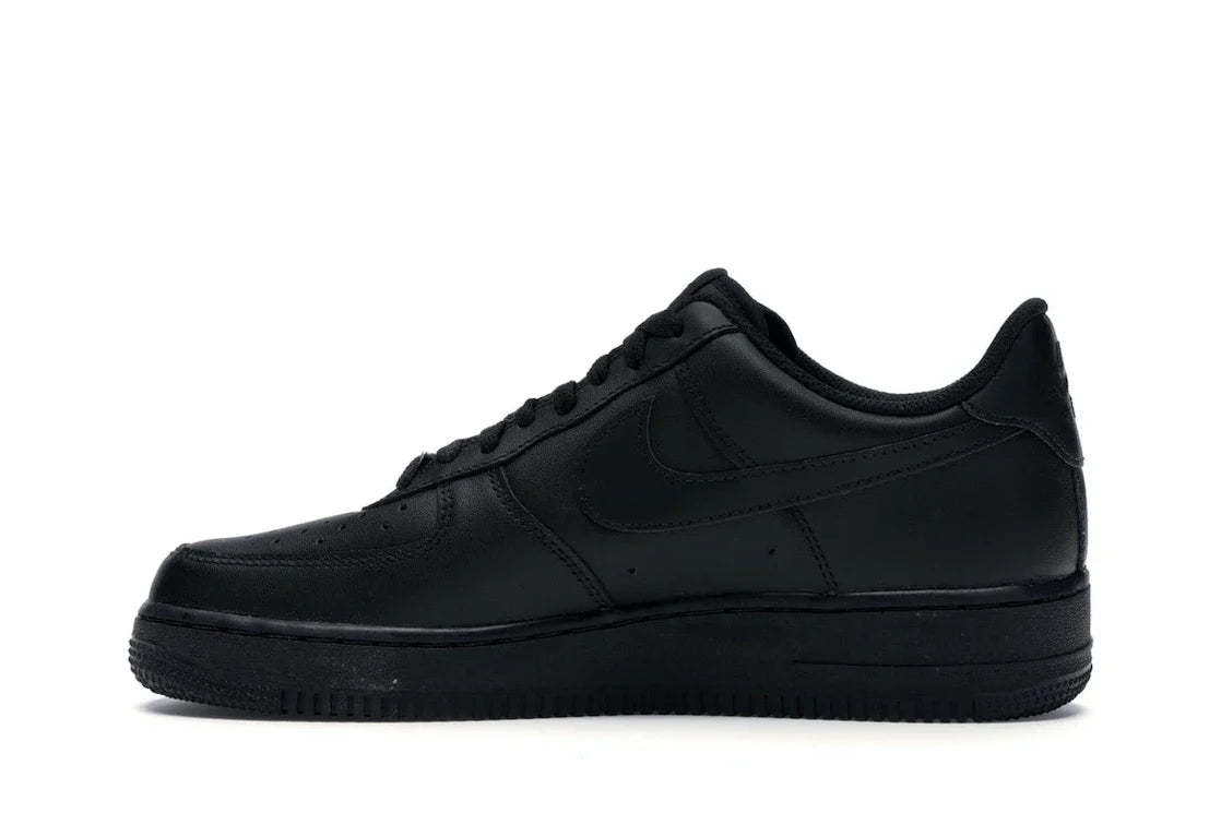 Nike Air Force 1 Low 07 'Triple Black'