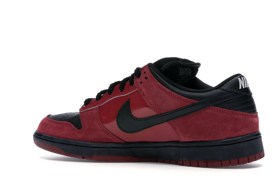 Nike	SB Dunk Low 'Milli Vanilli'