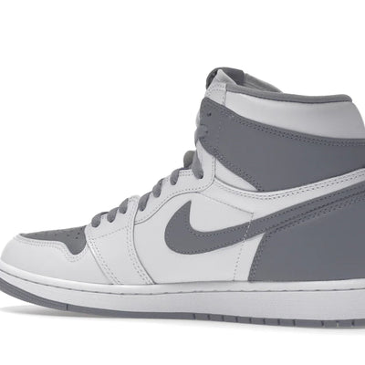 Nike Air Jordan 1 High 'Stealth'