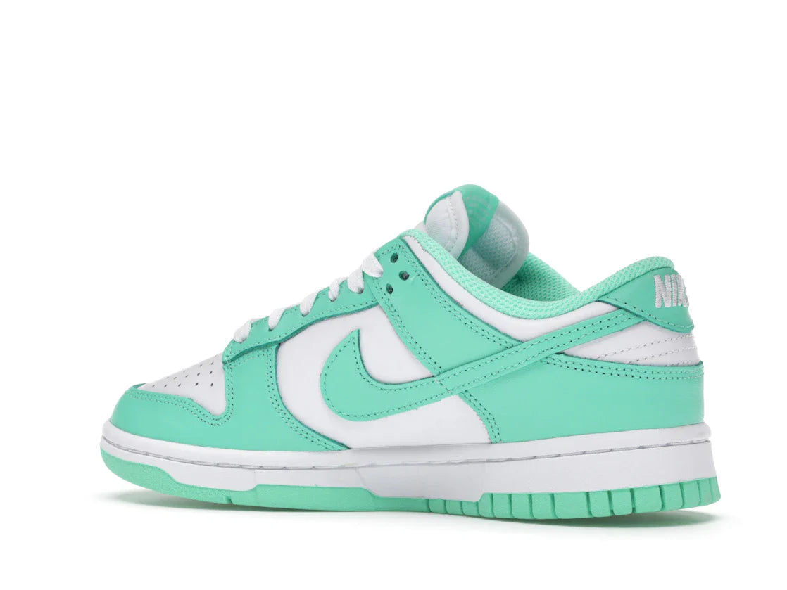 Nike	Dunk Low 'Green Glow'