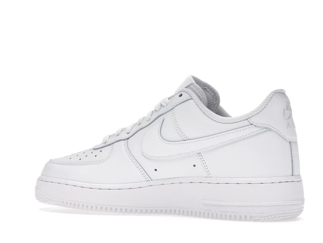 Nike Air Force 1 Low 07 'Triple White'