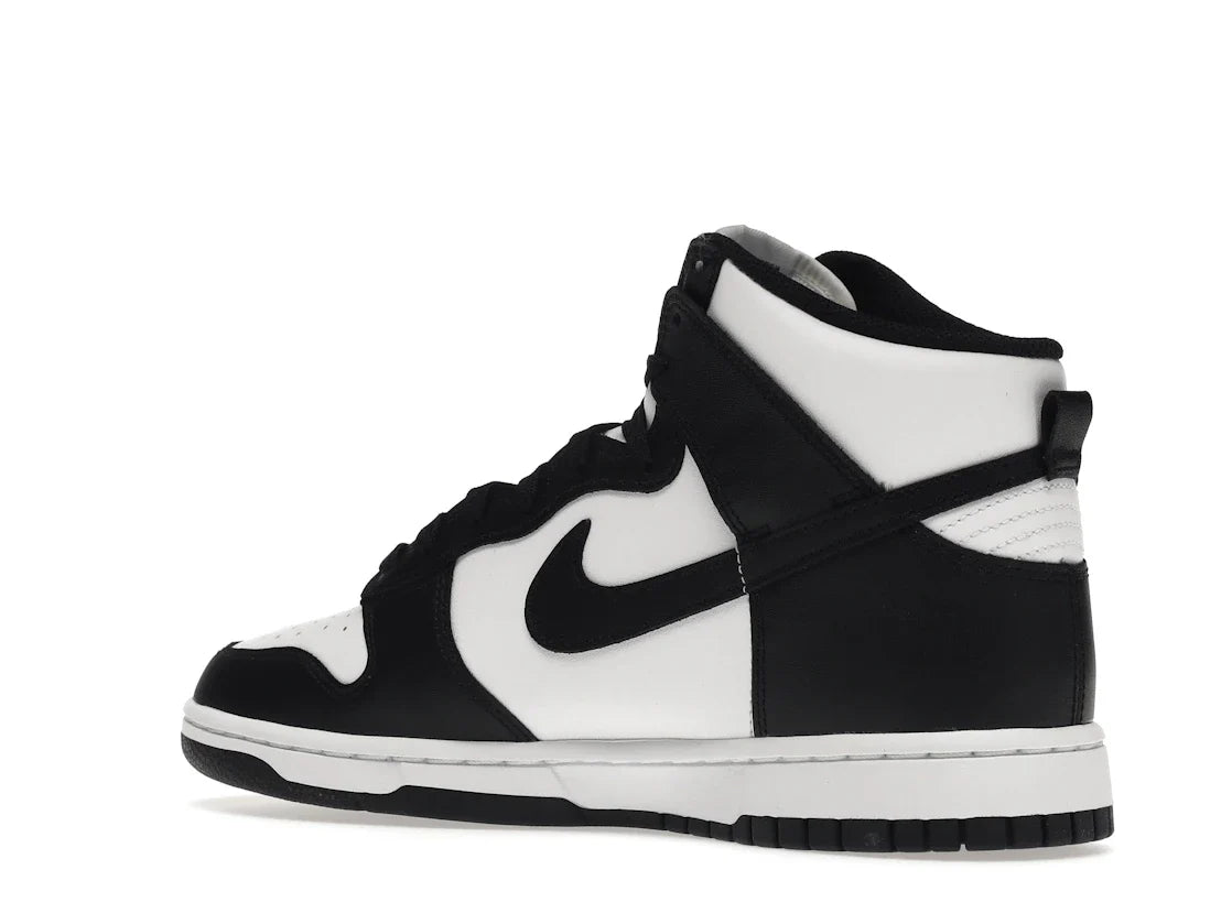 Nike	Dunk High 'Panda'