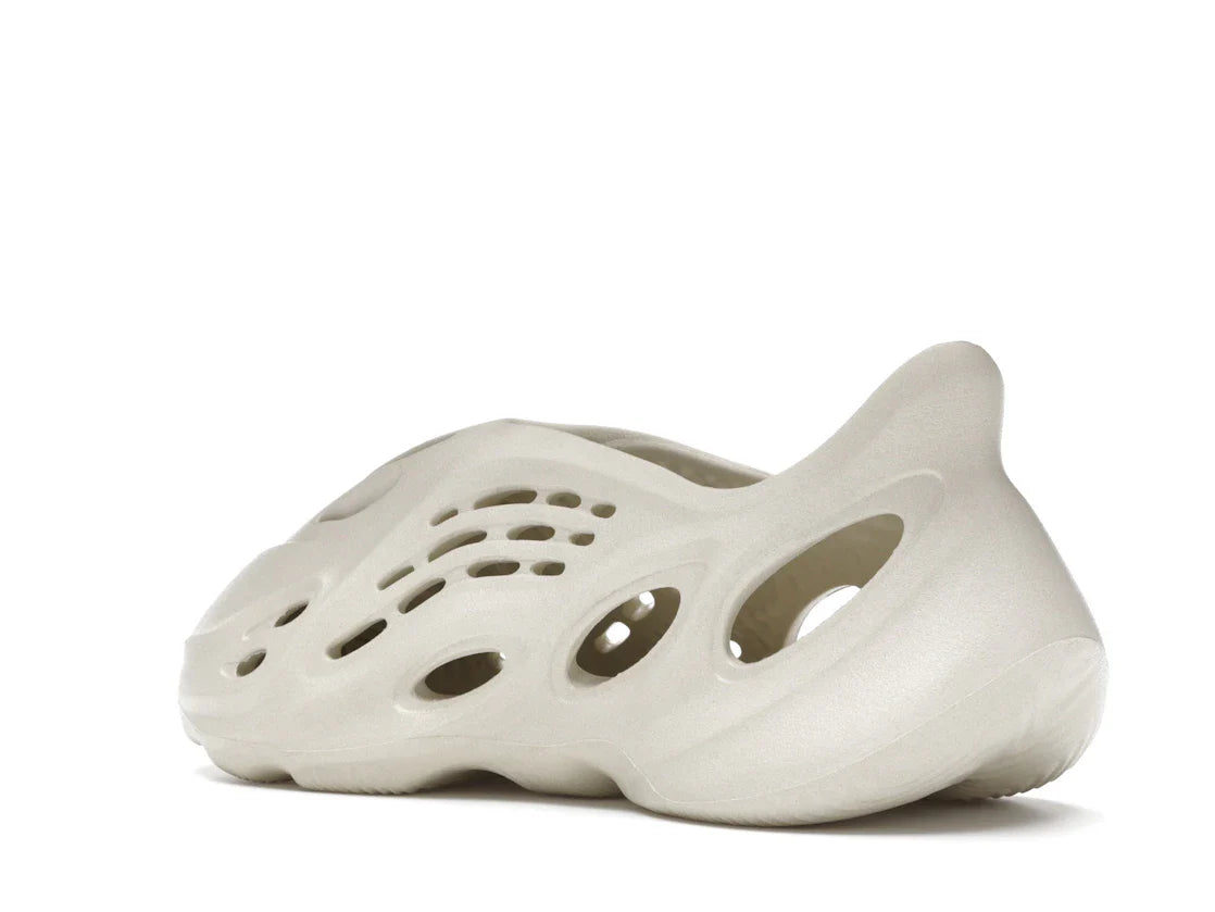 Adidas Foam RNNR 'Sand'