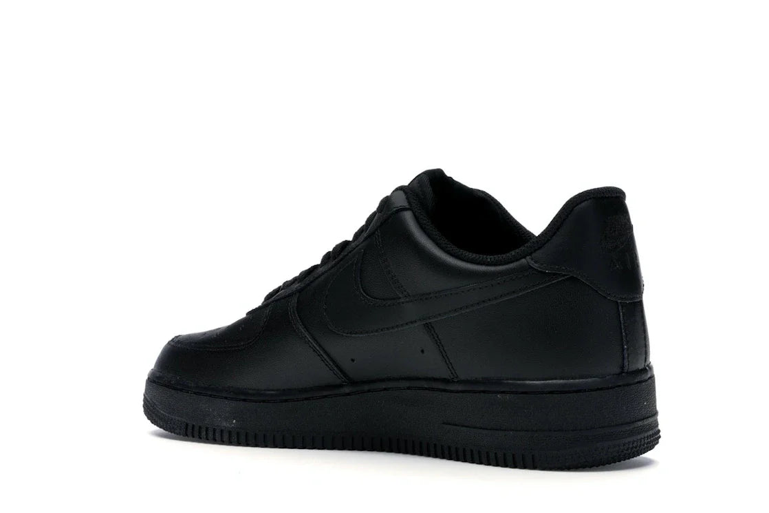 Nike Air Force 1 Low 07 'Triple Black'