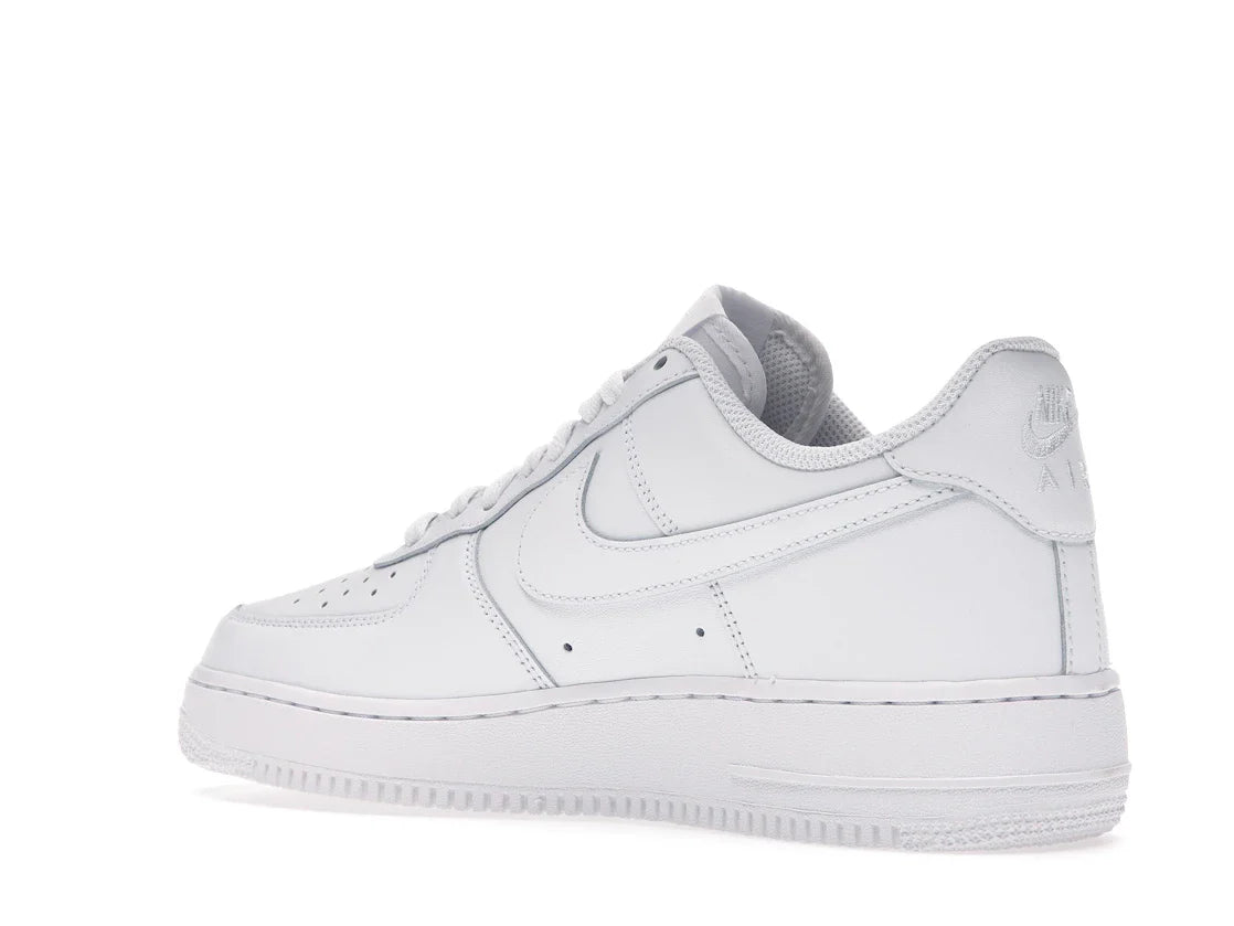 Nike Air Force 1 Low 07 'Triple White'