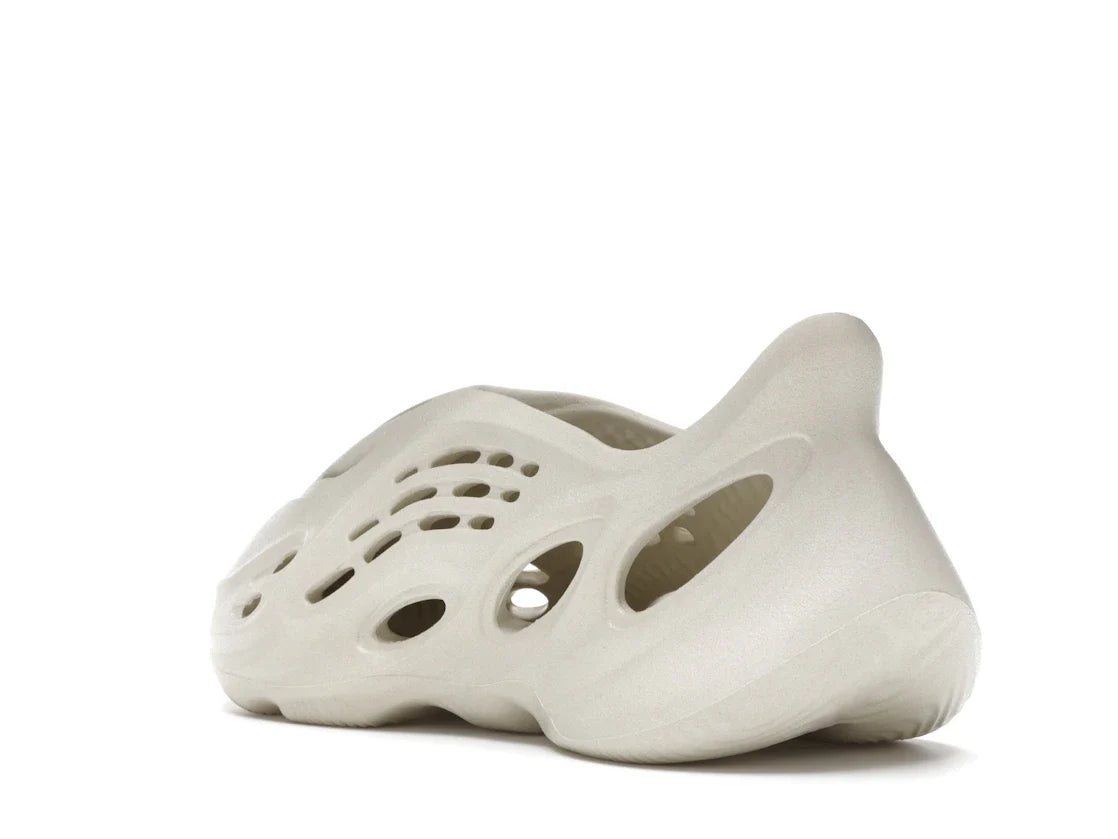 Adidas Foam RNNR 'Sand'