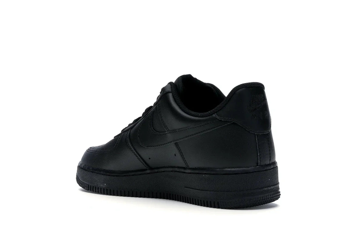Nike Air Force 1 Low 07 'Triple Black'