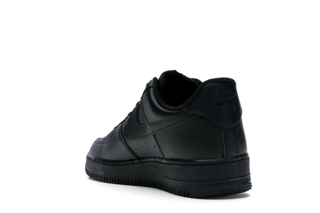 Nike Air Force 1 Low 07 'Triple Black'
