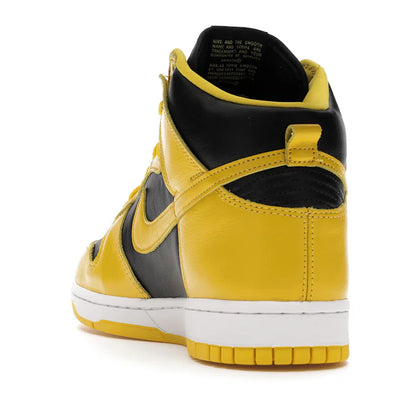 Nike	Dunk High 'Iowa/Varsity Maize'