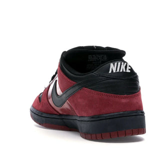 Nike	SB Dunk Low 'Milli Vanilli'