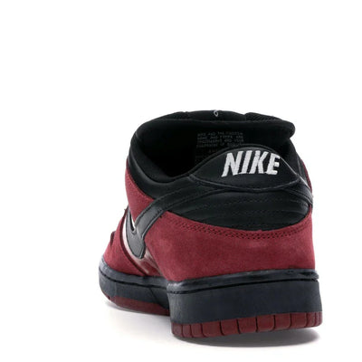 Nike	SB Dunk Low 'Milli Vanilli'