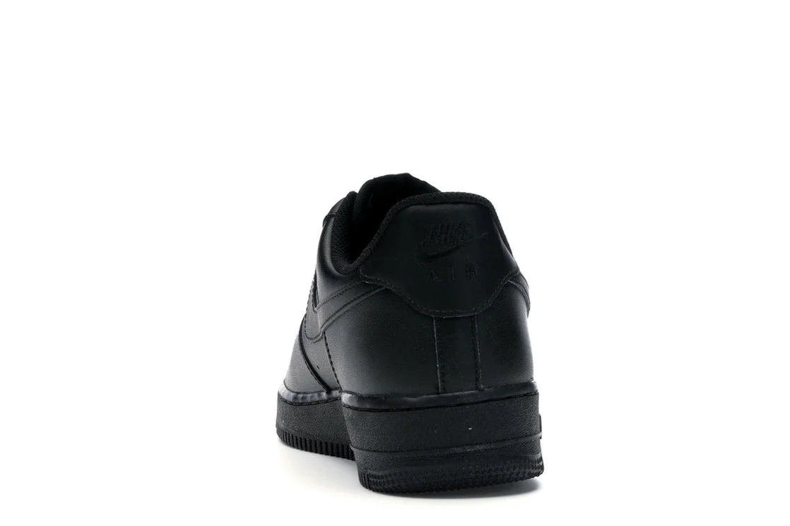 Nike Air Force 1 Low 07 'Triple Black'