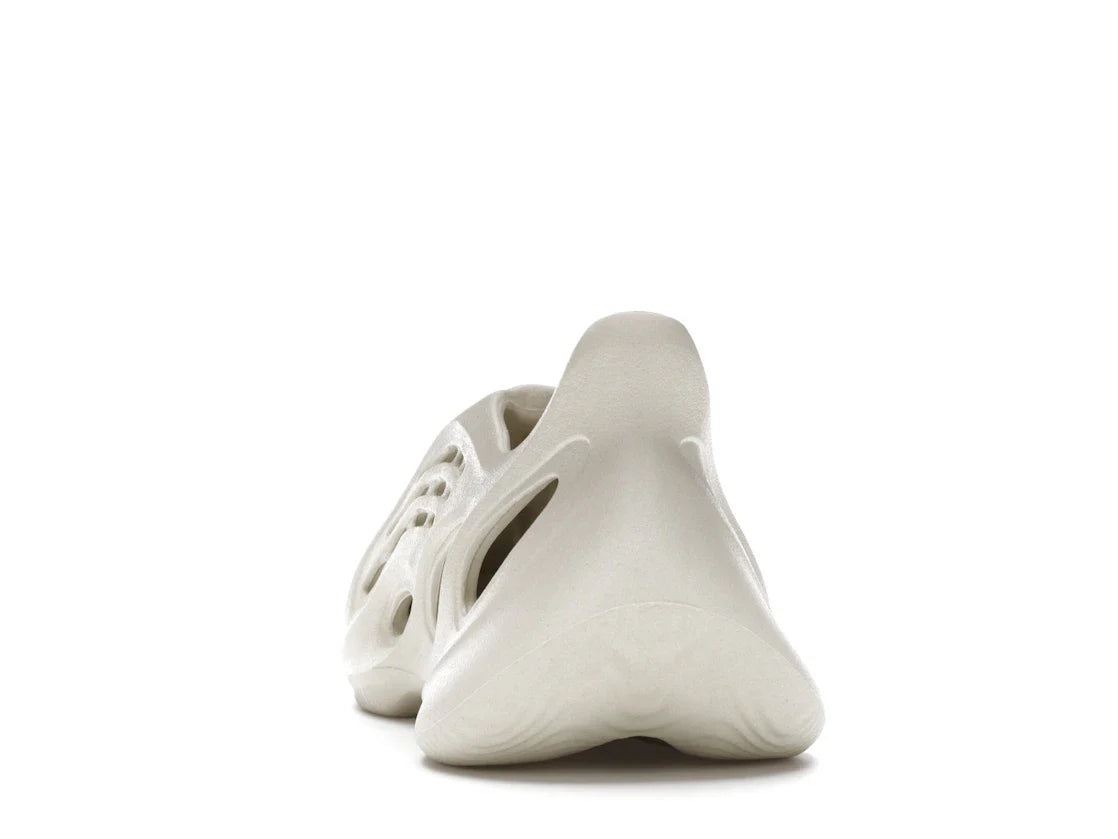 Adidas Foam RNNR 'Sand'