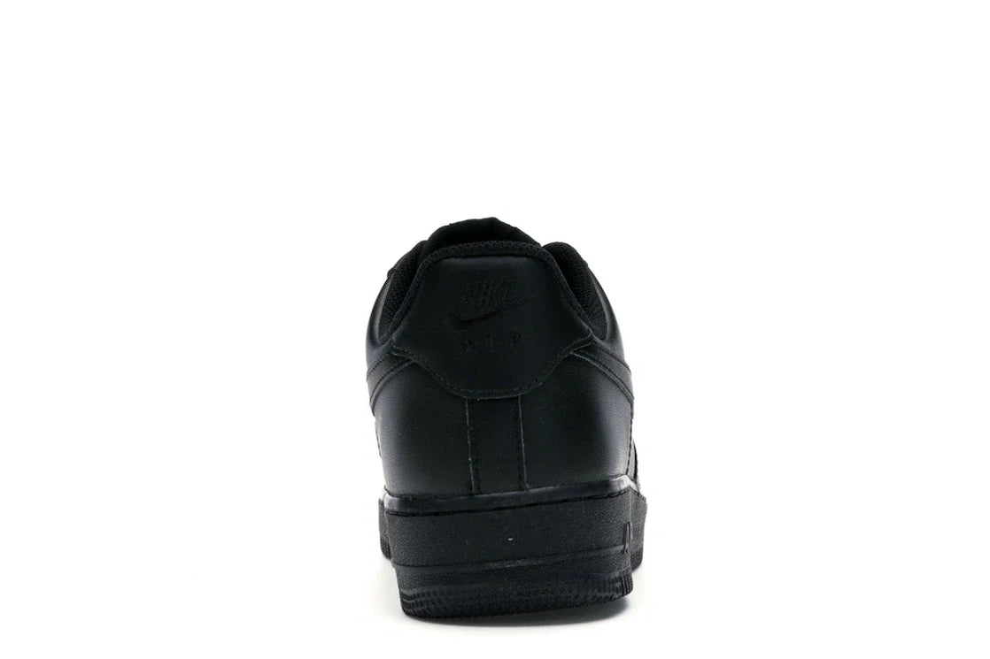 Nike Air Force 1 Low 07 'Triple Black'