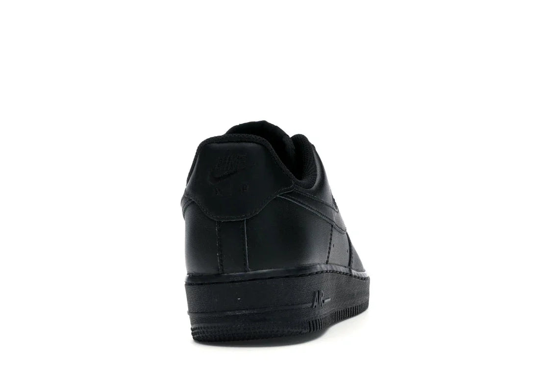 Nike Air Force 1 Low 07 'Triple Black'